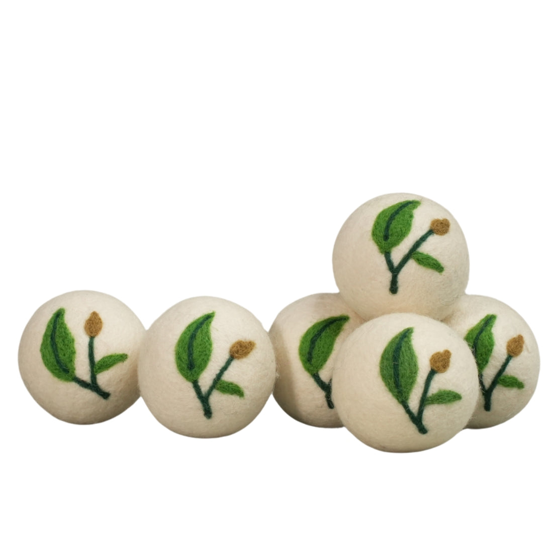 Handmade 100% Natural New Zealand sheep Wool Laundry Natural leaf design Balls - No Lint - Pack of 6 - Reusable Natural Fabric Softener