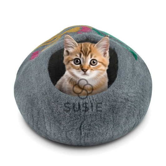 Handmade Felt Cat Cave Bed – Eucalyptus Flower Design | Natural Wool